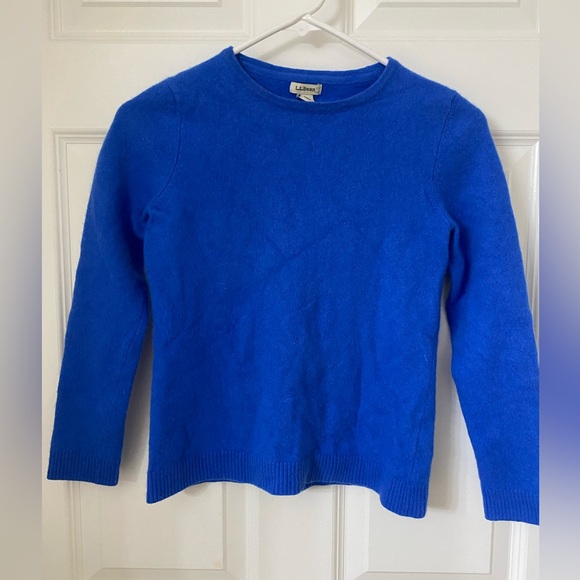 L.L.Bean Women's Cashmere sweater - Picture 4 of 10